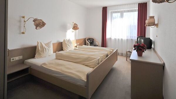 Hotel Engelbrecht Garni, Emmering Hotel Engelbrecht Garni, Emmering